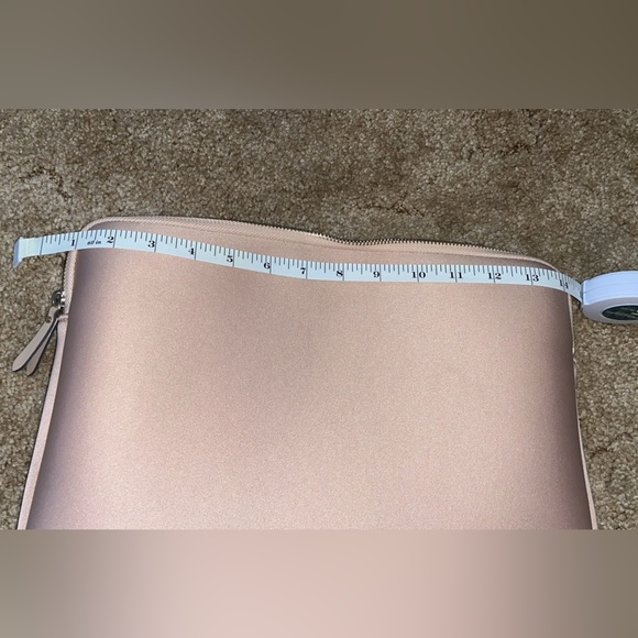 Kate Spade Laptop Sleeve - Picture 5 of 9